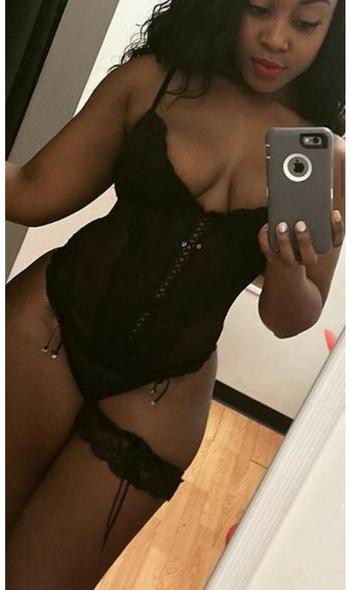, 24  female escort, Eugene