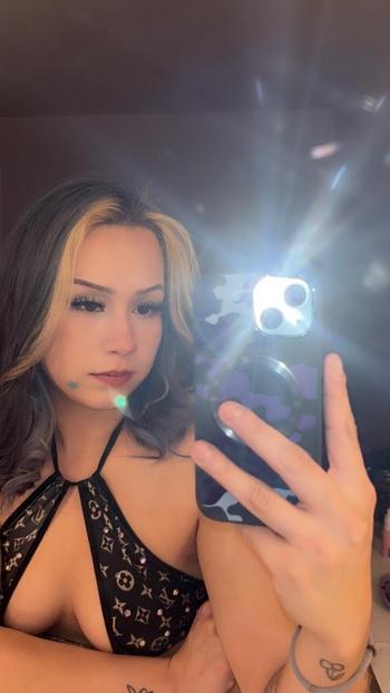 Bambi, 23  female escort, Eugene